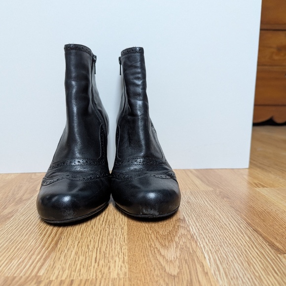 Miz Mooz Tally Black Leather Heeled Booties – Size 8.5 - Picture 3 of 7